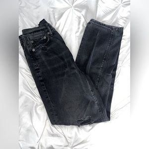 American Eagle Black High Rise 90s Boyfriend Jeans. Size 00 Short.